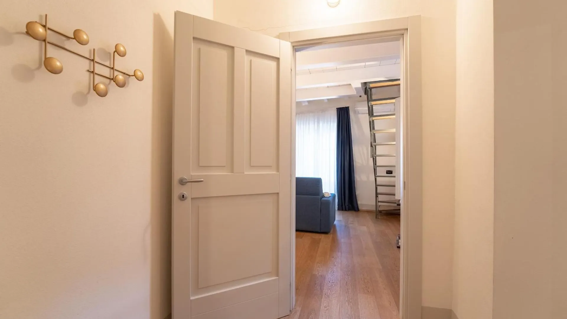 Apartament Palazzo Odescalchi By Wonderful Italy Como 0*,