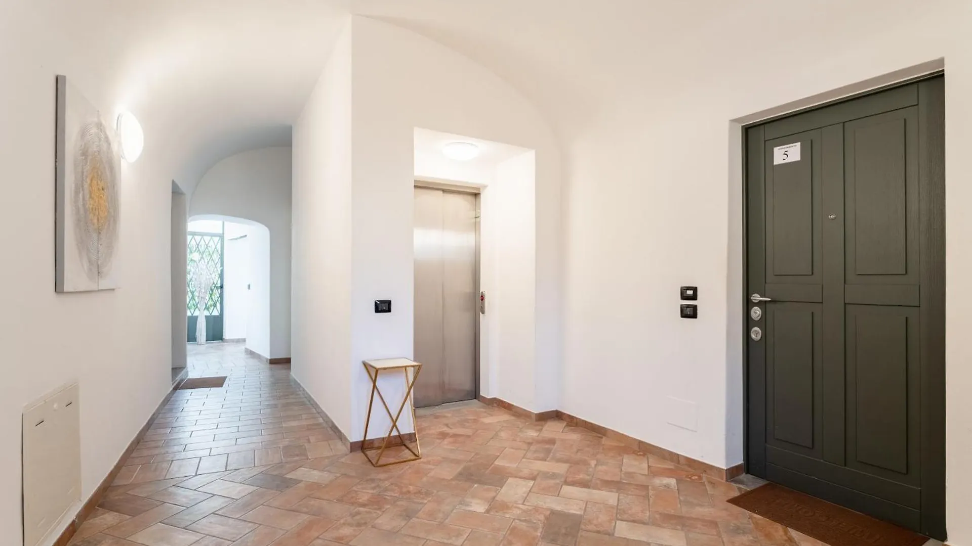 Apartament Palazzo Odescalchi By Wonderful Italy Como 0*,